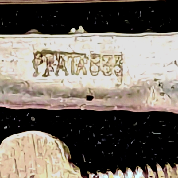 Vintage Penca de Balangandan 9 charms Marked PRATA 833, Tested Silver - Picture 4 of 4